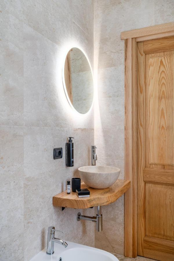 ホテル Paghe Eco Luxury Experience Buddusò エクステリア 写真
